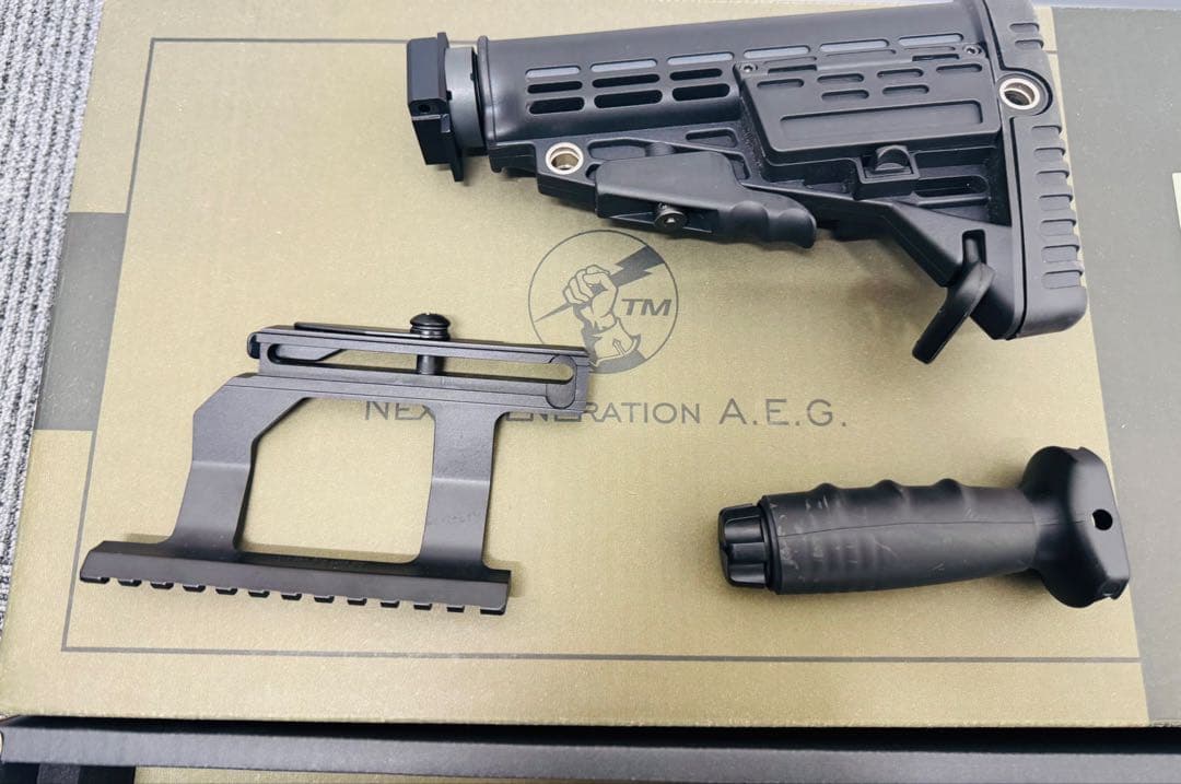 次世代電動ガン　東京マルイ AK102