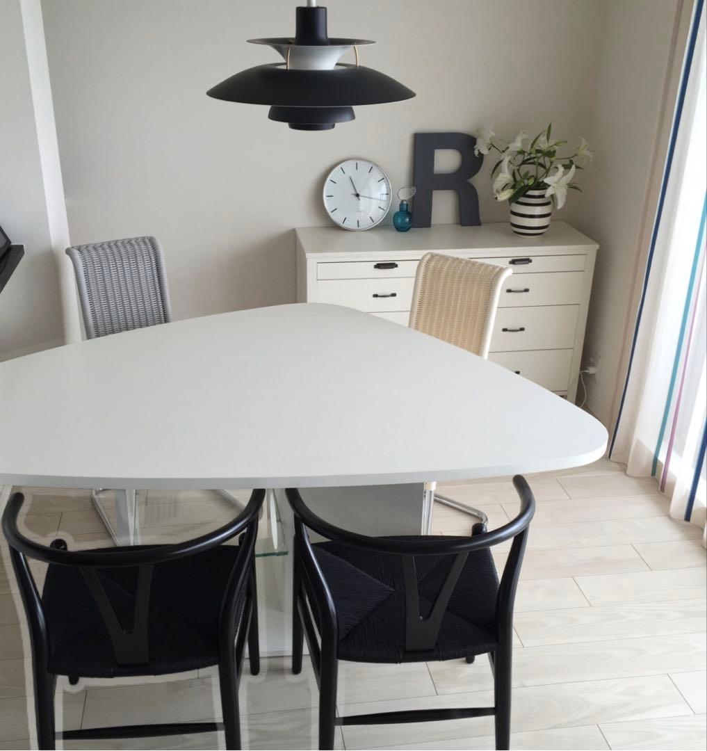 【わふわふ】希少！ オーダー TECTA M21ダイニングテーブル 白