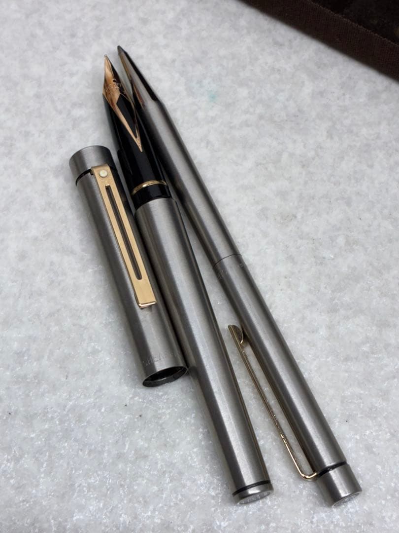 美品 SHEAFFER TARGA 万年筆 シェーファー 14K 585 F