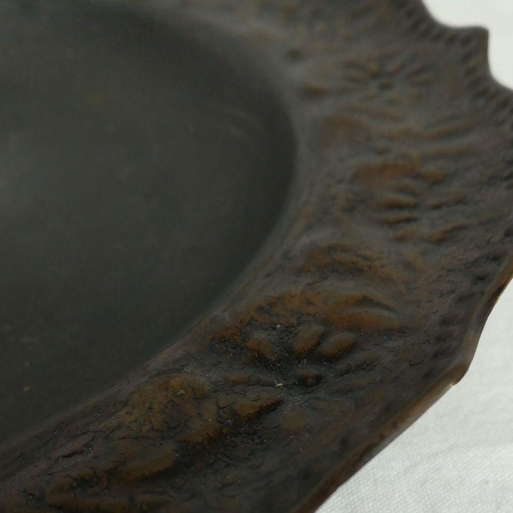 古い時代  ブロカント  銅  皿  花リム