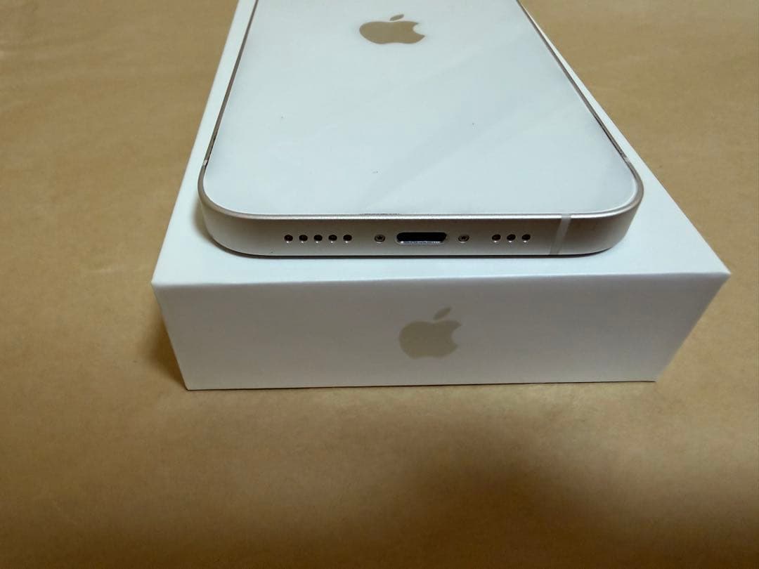 Apple iPhone 14 128GB スターライト