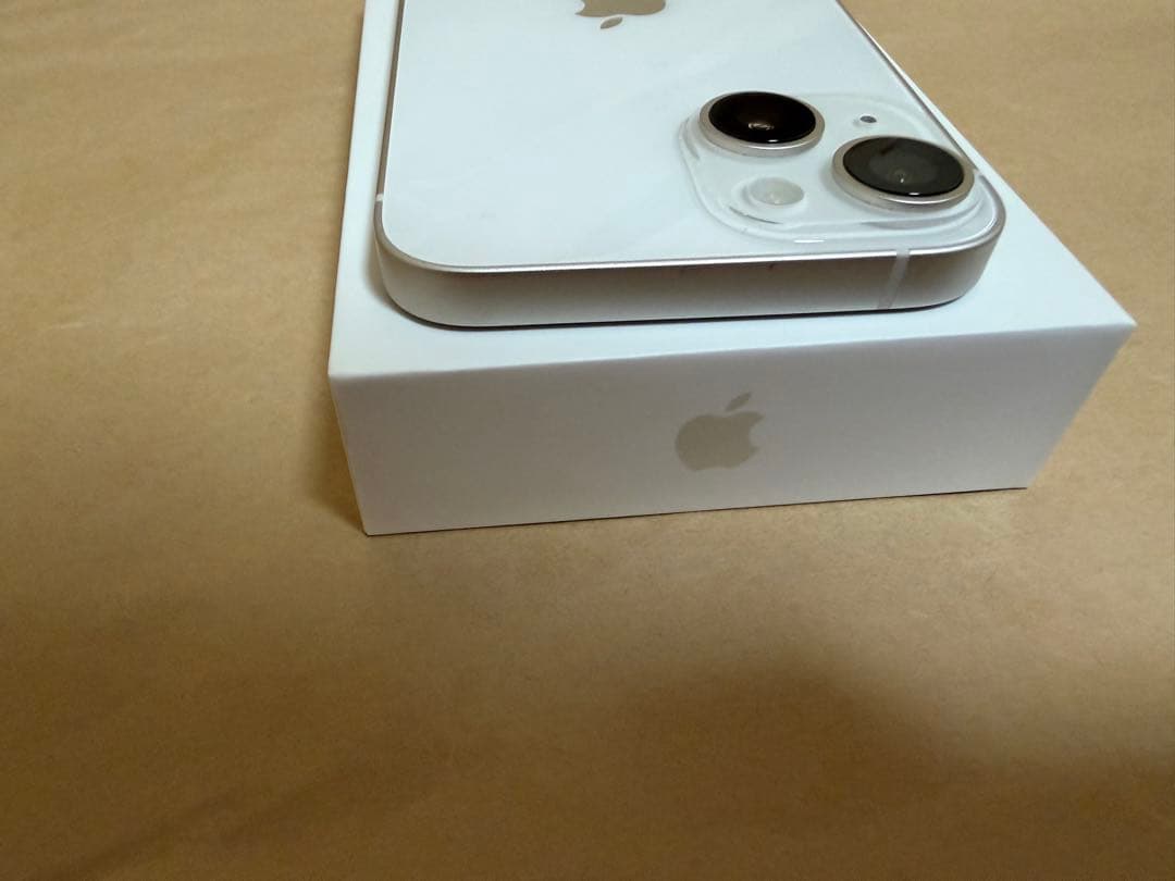 Apple iPhone 14 128GB スターライト