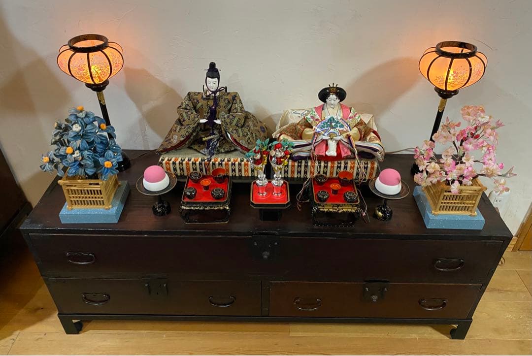 雛人形 たくみ桂月作　できればエコメルカリ便指定して下さい