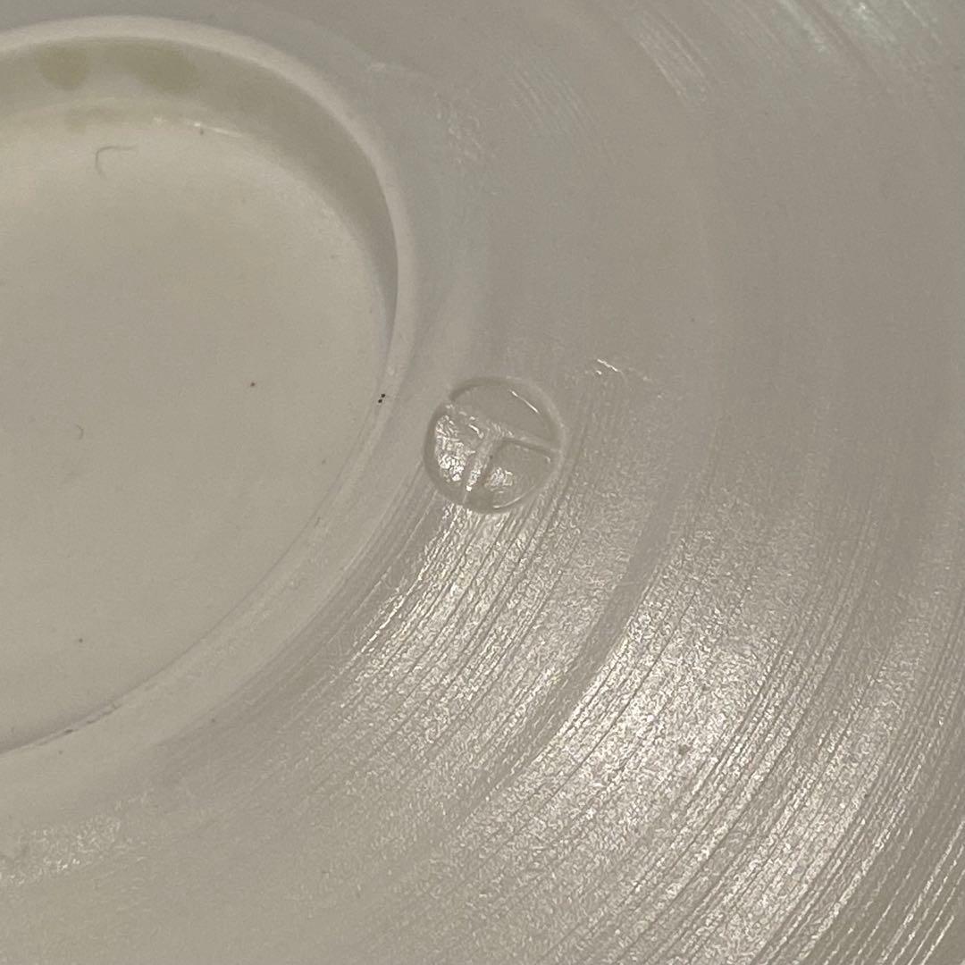 希少　黒田泰蔵　白磁　デミタスカップ＆ソーサー