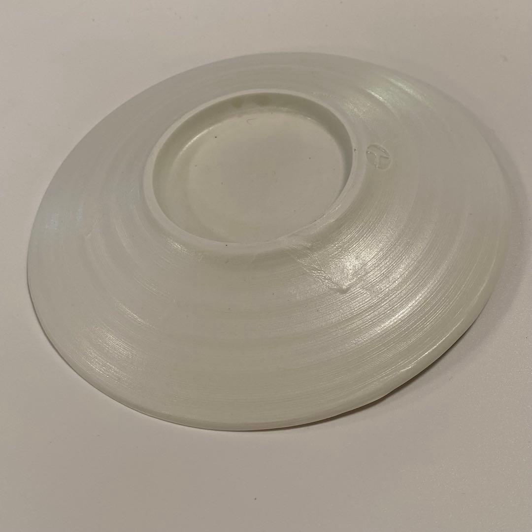 希少　黒田泰蔵　白磁　デミタスカップ＆ソーサー