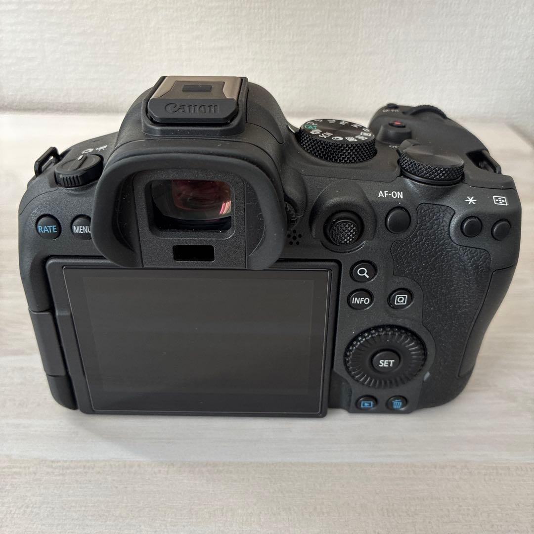 デジタルカメラ EOS R6 Mark II RF24-105 F4 L IS USM KIT