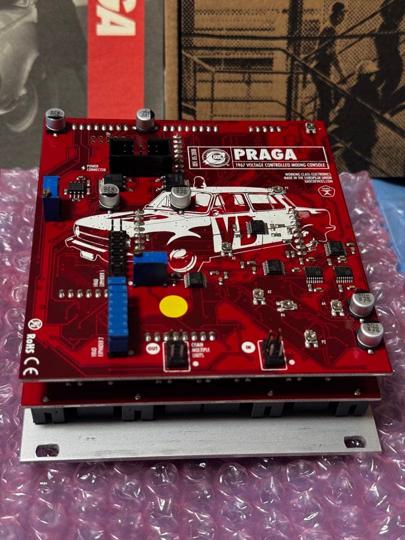 XAOC DEVICES PRAGA モジュラーシンセ