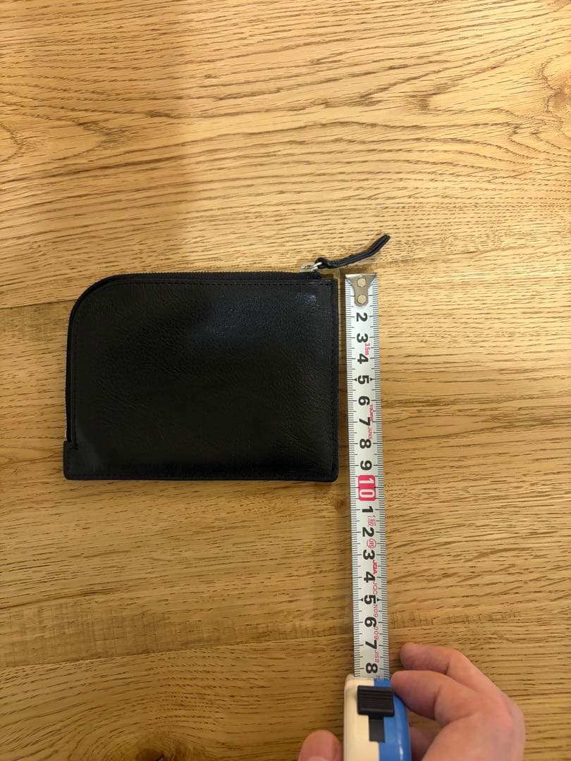 【美品】アーツアンドサイエンス　Zip case S ブラック　レザー　財布