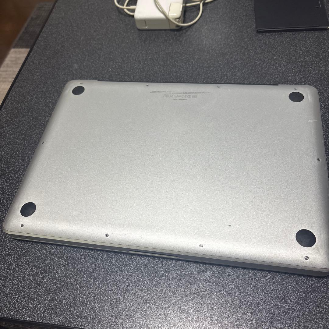 Apple MacBook pro 2012 13インチ　本体 充電器付き