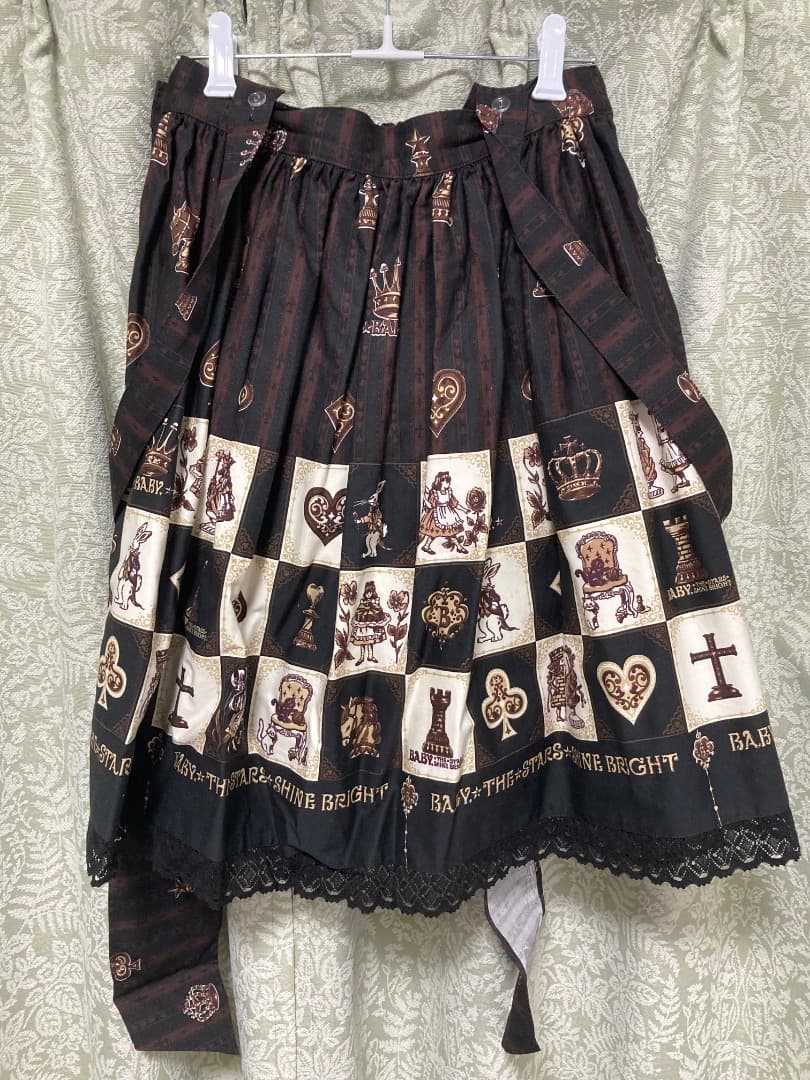 チェスアリス　スカート　黒