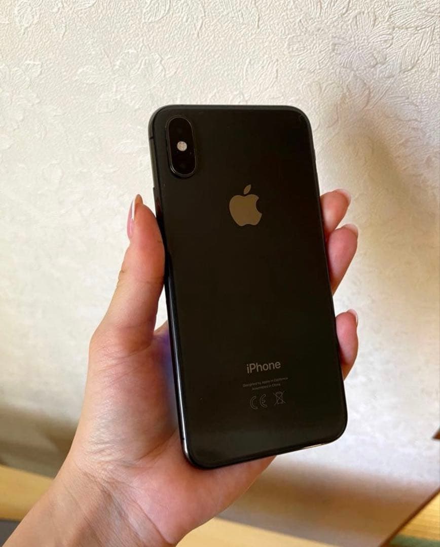 iPhone XS 64GB スペースグレイ（SIMフリー）