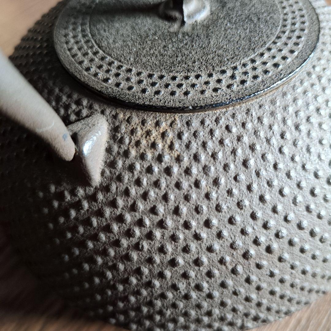 南部鉄瓶 梔子 あられ文様 (小) 茶 1.2リットル 池永鉄工