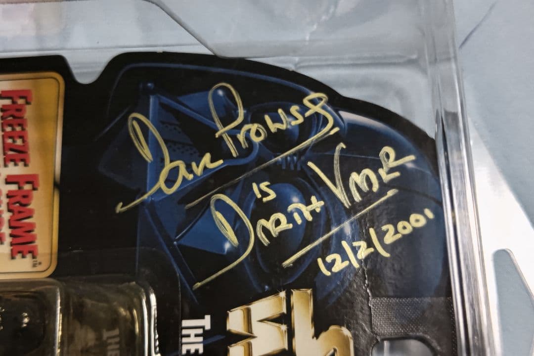 スターウォーズ　ダース・ベイダー　デビットプラウズサイン入りフィギュア美品