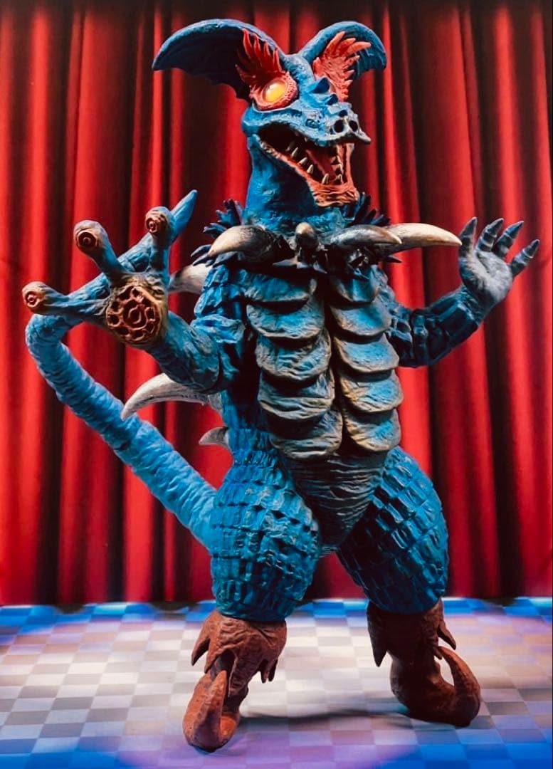 開封美品！ HG原色ウルトラ怪獣大百科『恋愛は怪獣の味』4種類 ウルトラマン