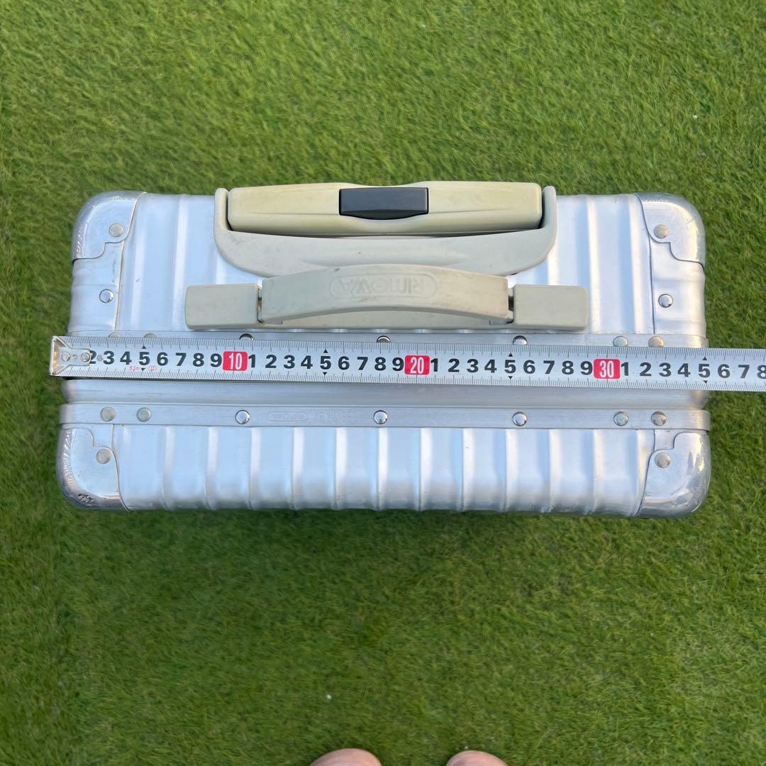 H*G様 廃盤 レア 二輪リモワクラシックフライト 機内持ち込みサイズ