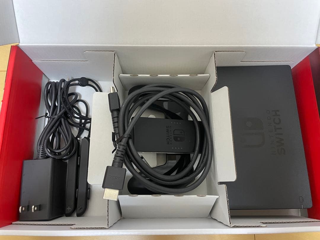 Nintendo Switch 本体 HAC-001 Joy-Con 美品