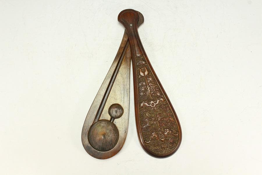 中国美術 花梨 刻 雲蝙蝠紋 秤 測り具(K-A911)