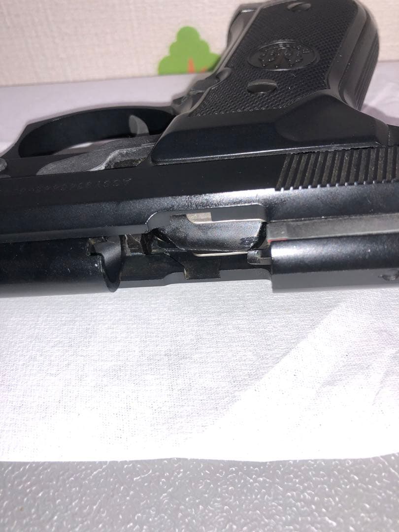 MGC ベレッタM9 ABS樹脂製　発火モデルガン