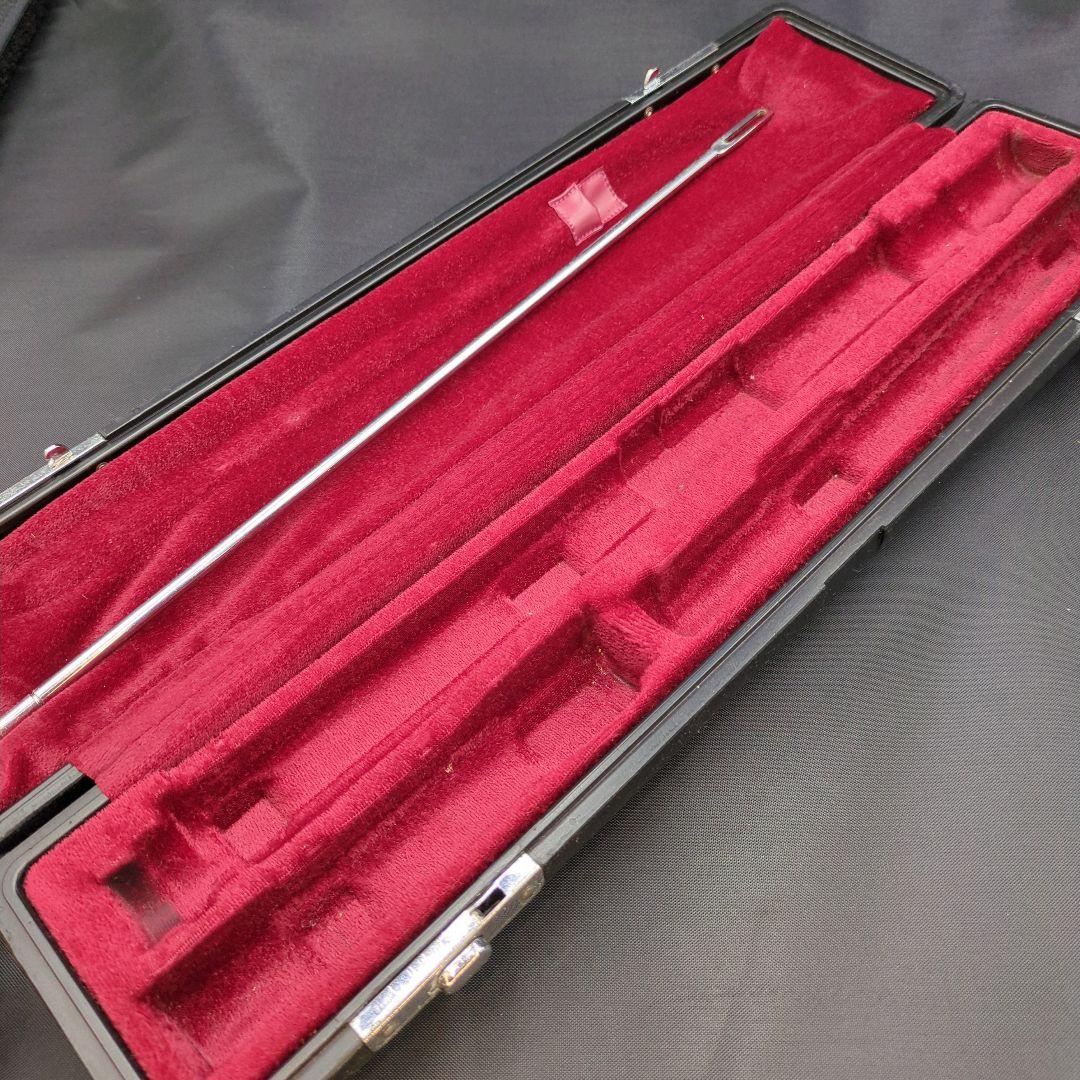 フルート　調整済　ヤマハYFL211S（Eメカ、銀メッキ仕様）