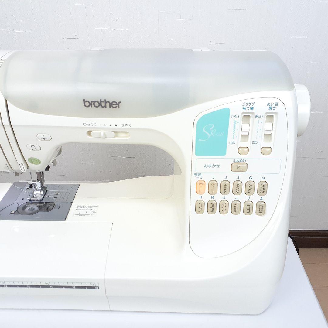 ブラザー　コンピューターミシン本体　SR-28 フットコントローラー付属