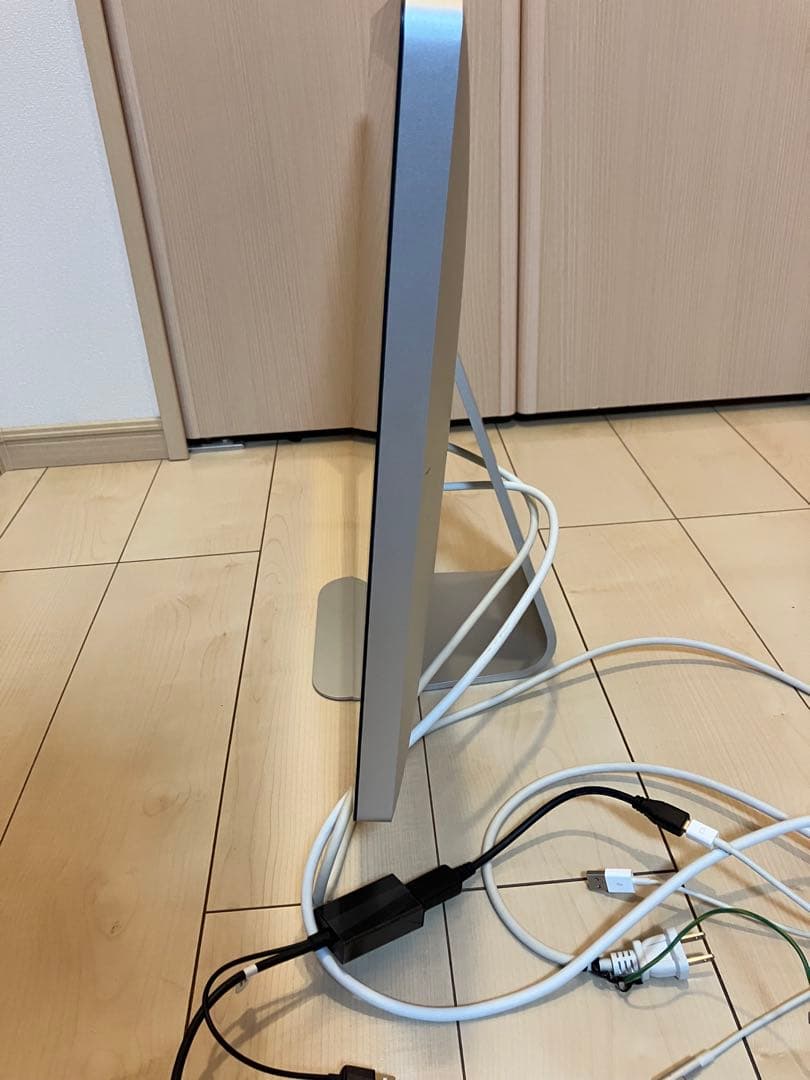 ディスプレイ・モニター本体 Apple LED Cinema Display A1316 MC007J/A