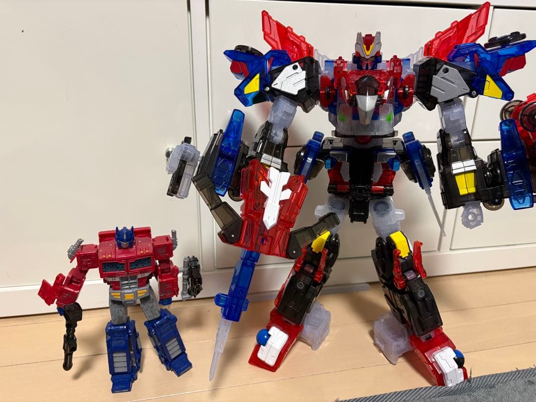 韓国トイ　メカードボール　オールスターカラー版　アカンスピア&ウルフニクス