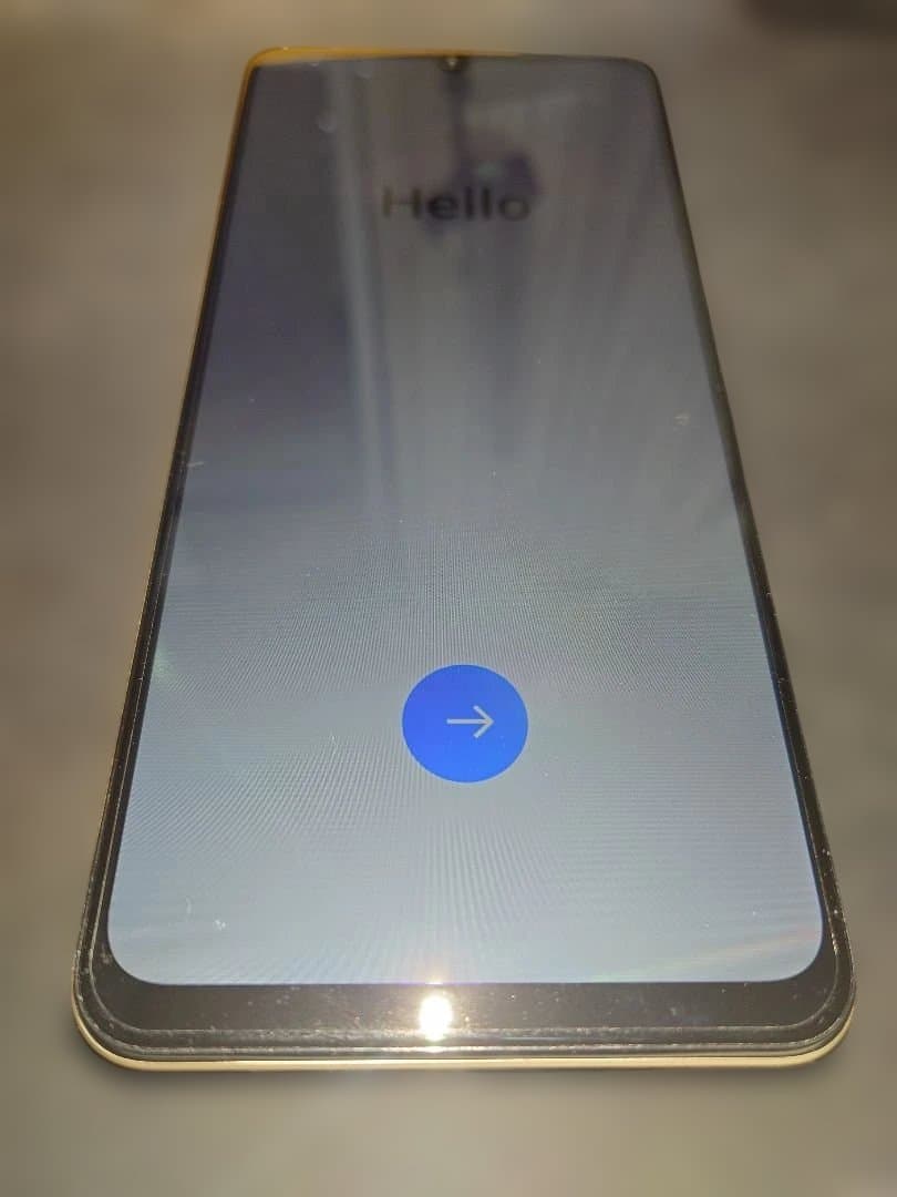 realme Note 70T Goldカラー　4GBRAM/256GBRAM