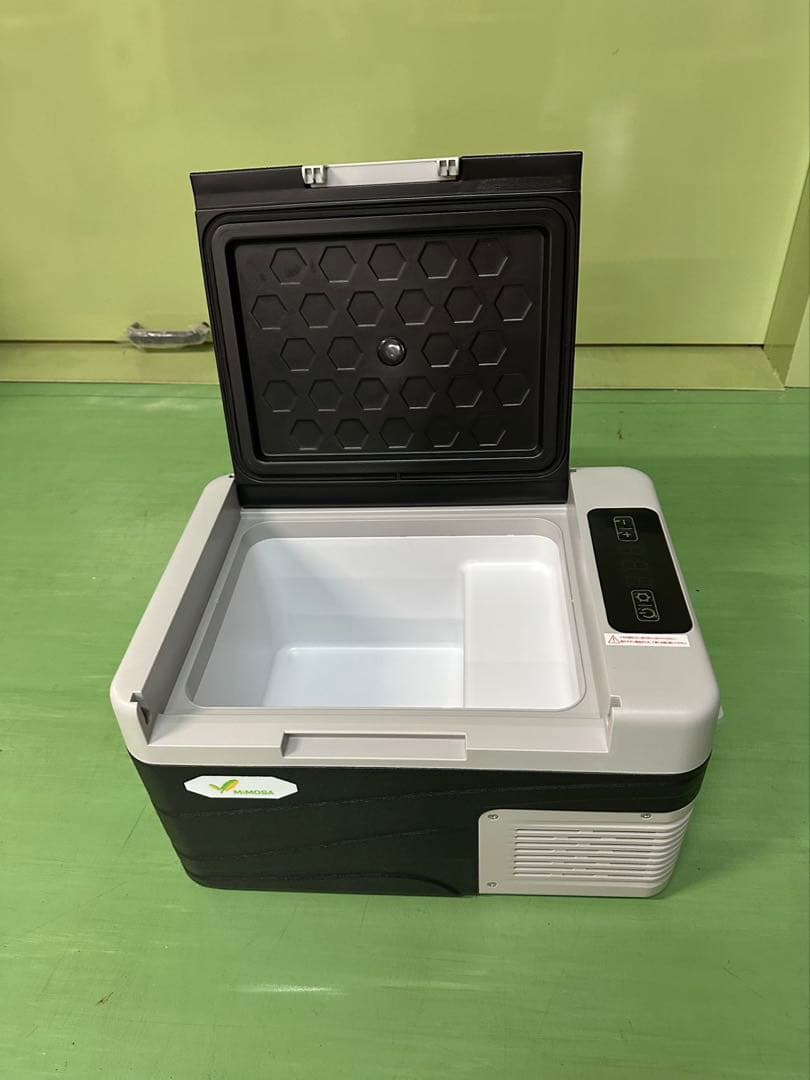 車載対応 ポータブル冷蔵庫 冷凍庫10L AC100V/DC12/24V電源対応