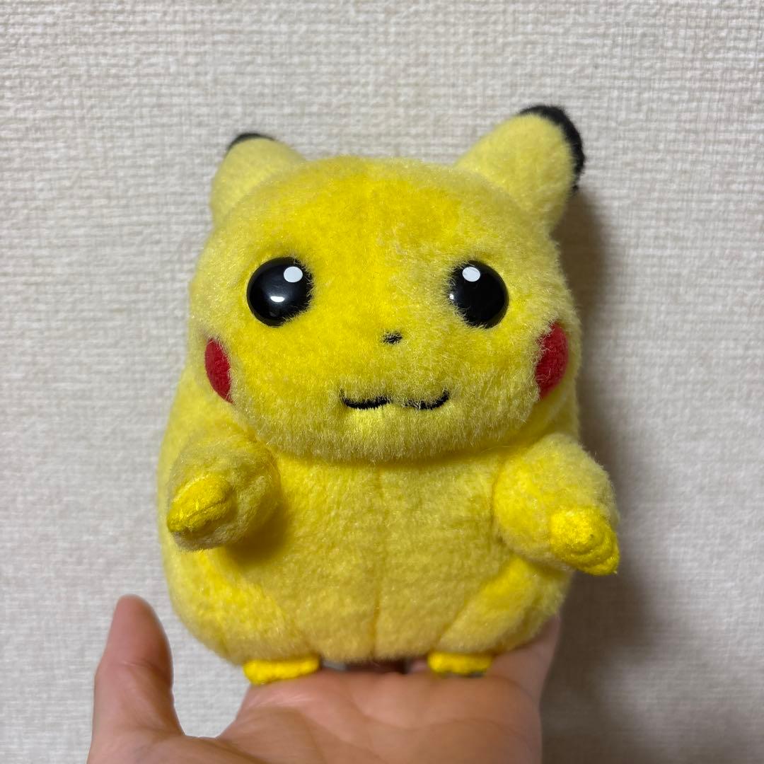ふ*い様 【良顔】ポケモン ピカチュウ ぬいぐるみ 初期 初代 TOMY タカラ