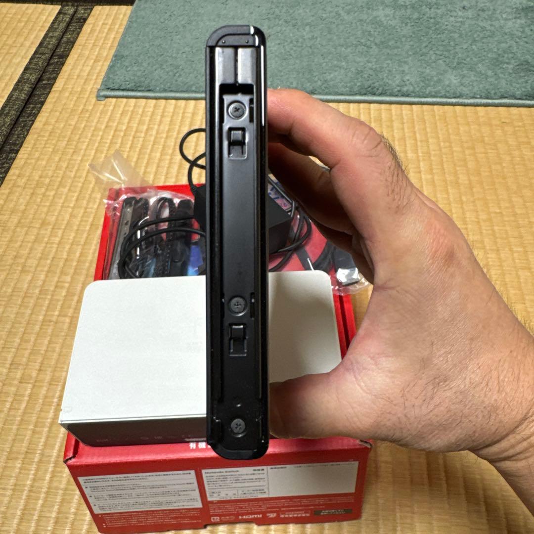 Nintendo Switch 本体 有機DL Joy-Con無し