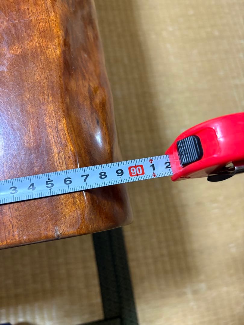 天然木（屋久杉かも）一枚板のテーブル　約152cm x 99cm