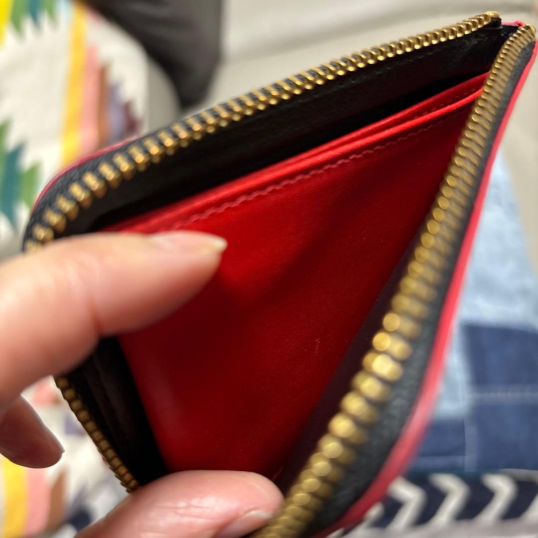 COMME des GARCONS ロゴ入りケース