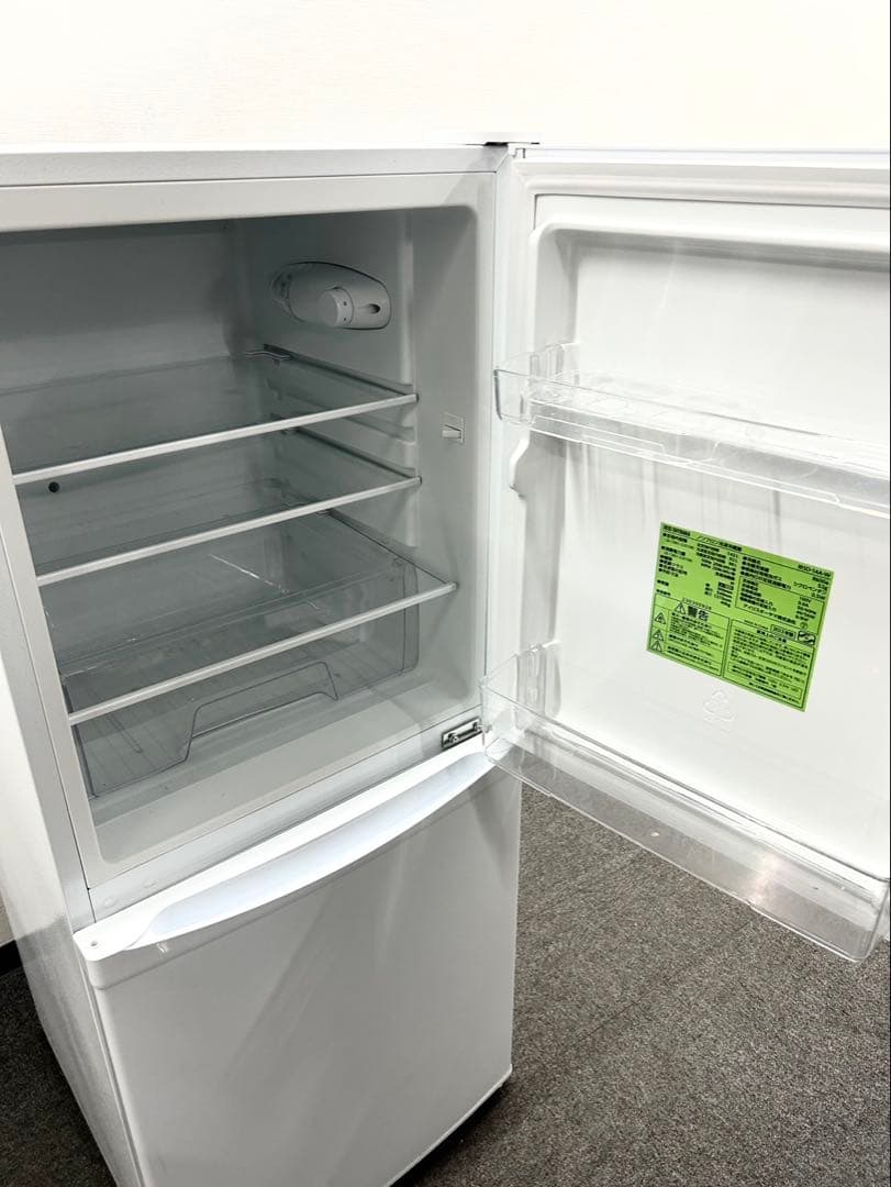 高年式★アイリスオーヤマ 142L ノンフロン冷凍冷蔵庫 IRSD-14A-W