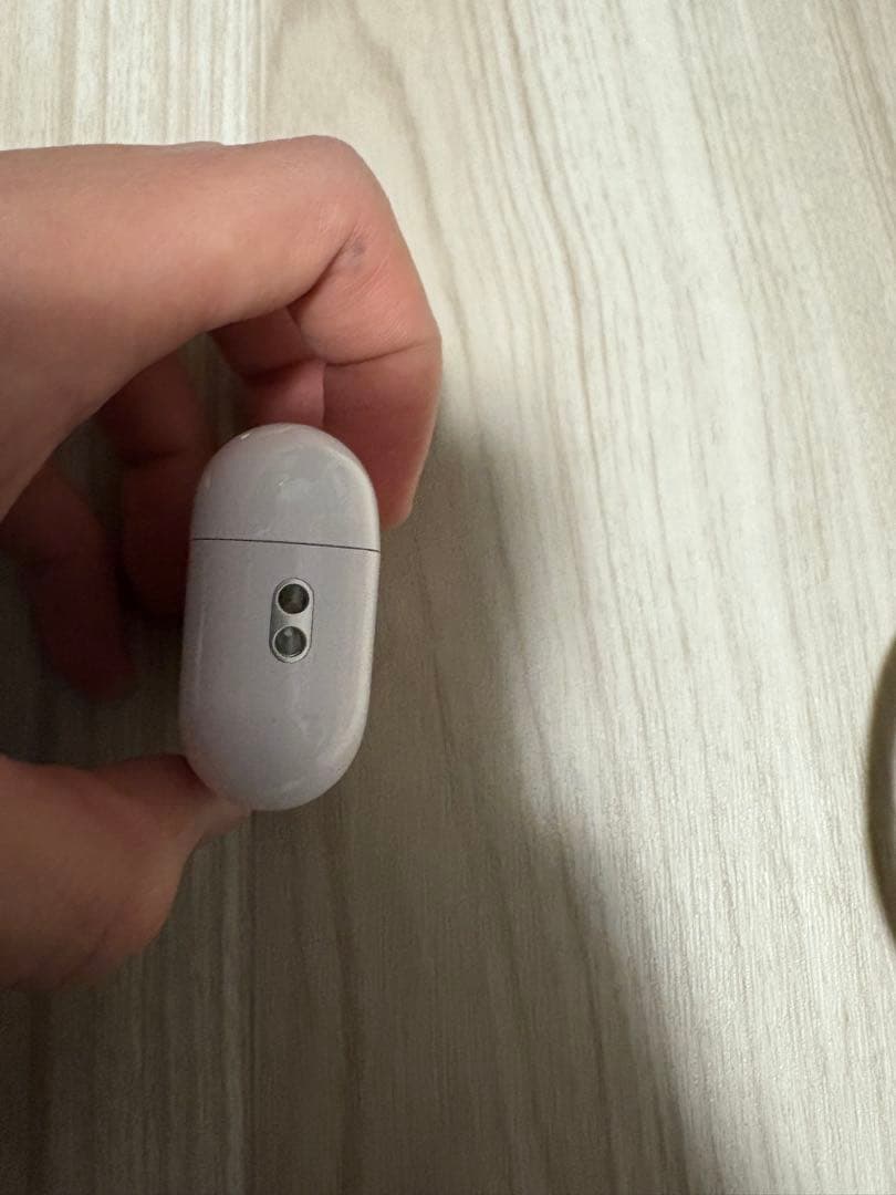 ジャンク　AirPods Pro 本体 ホワイト 充電ケース付き