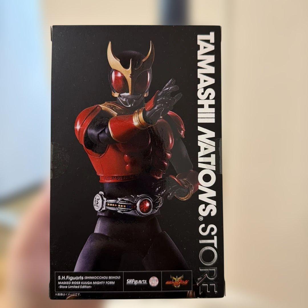 S.H.Figuarts 仮面ライダークウガ マイティフォーム ストア限定版