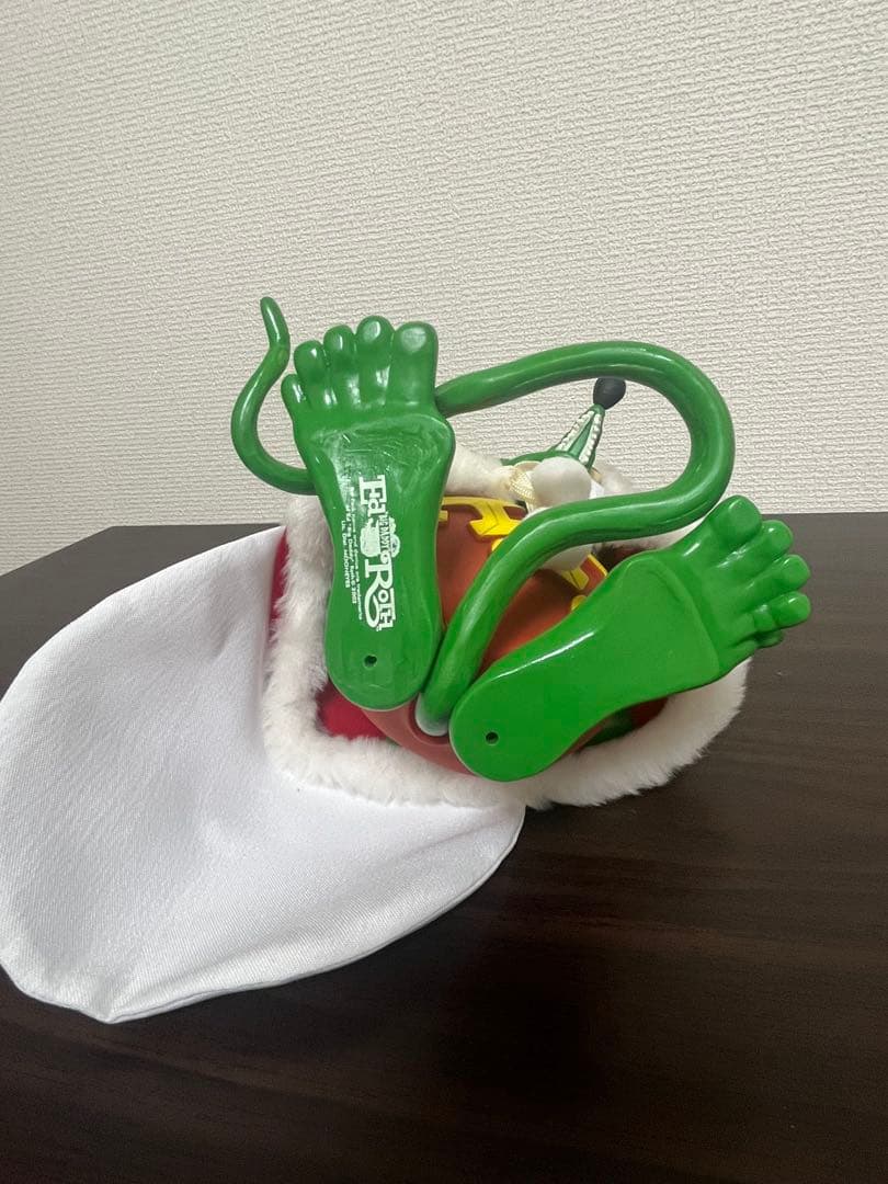 Rat Fink Doll サンタコスチューム付き