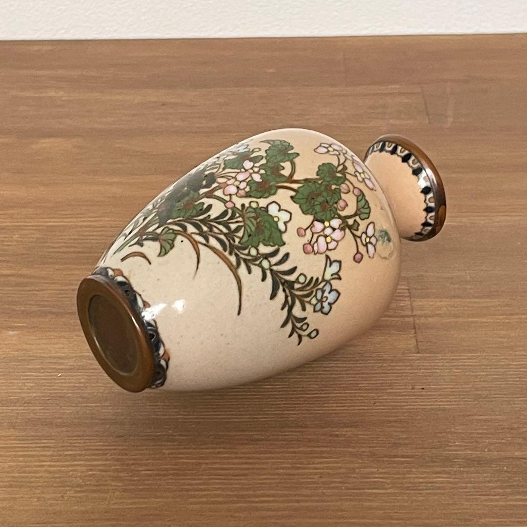 明治期　尾張　七宝　花文　銀線　植線　花瓶　小花瓶　小瓶　七宝焼　壷　花入