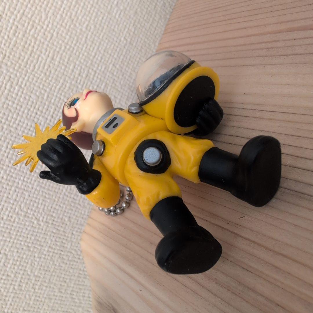 【美品】ヤノベケンジ　サンチャイルド　フィギュア　キーホルダー