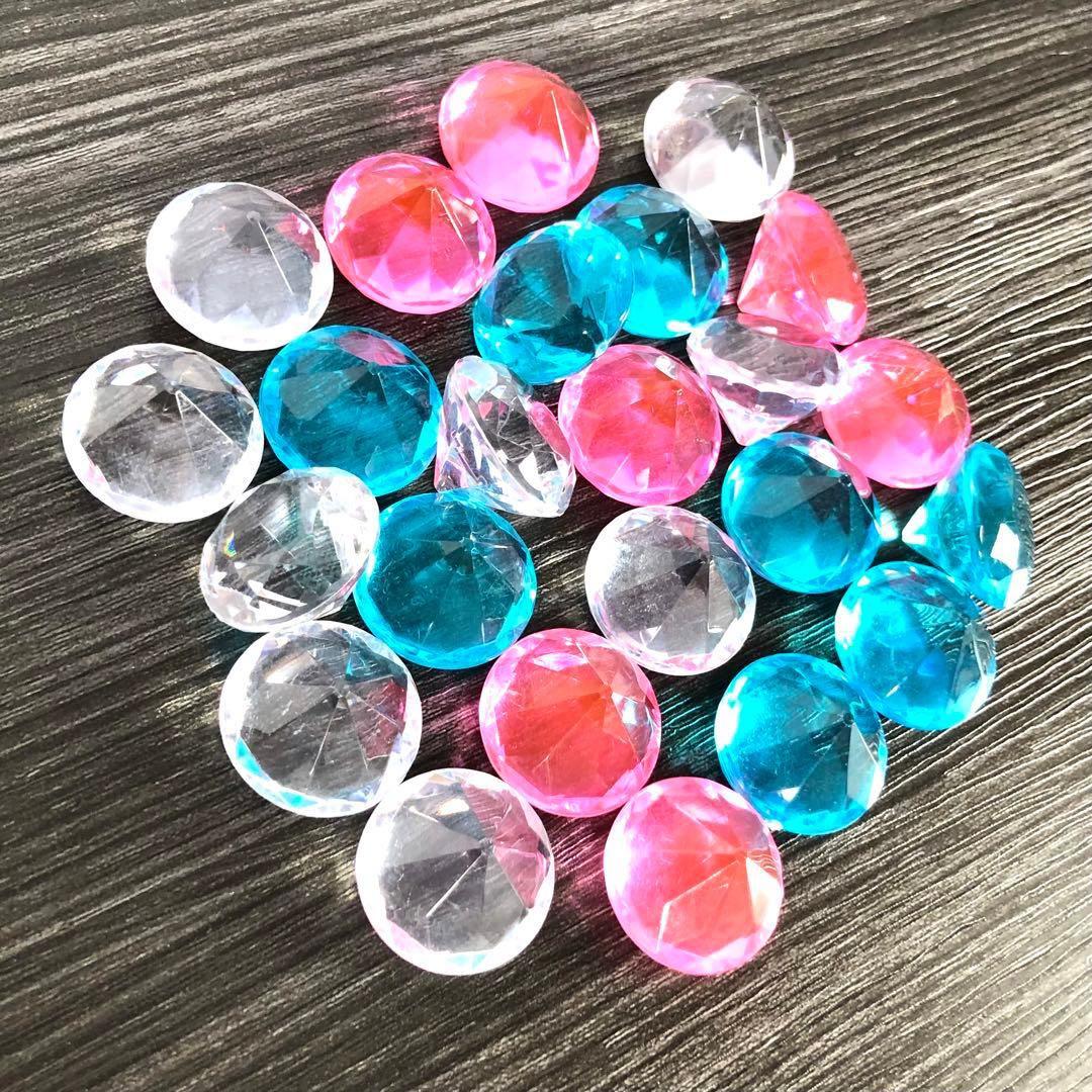 クレーンゲーム　プラスチックの宝石