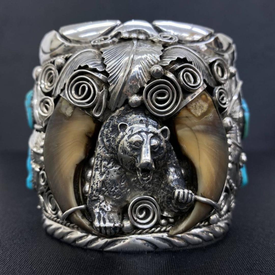 最高峰 NAVAJO Mike Thomas Jr. シルバーベアクローバングル