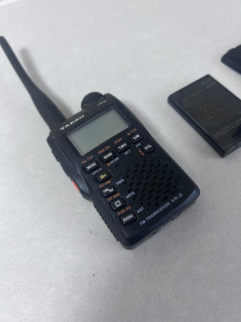 YAESU VX-3 受信機 無線機 トランシーバー