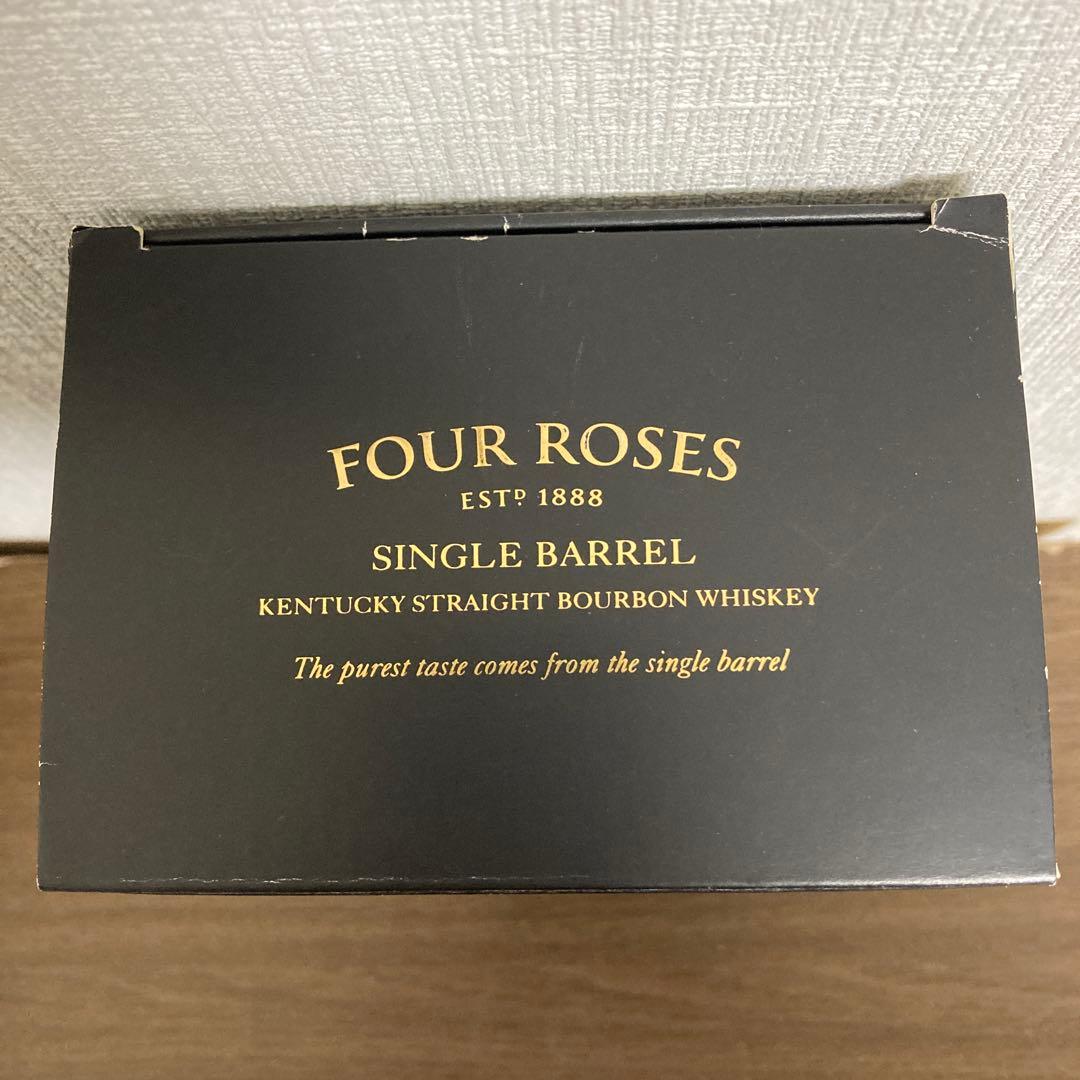 フォアローゼズ　フォアローゼス　シングルバレル　新旧ボトルセット