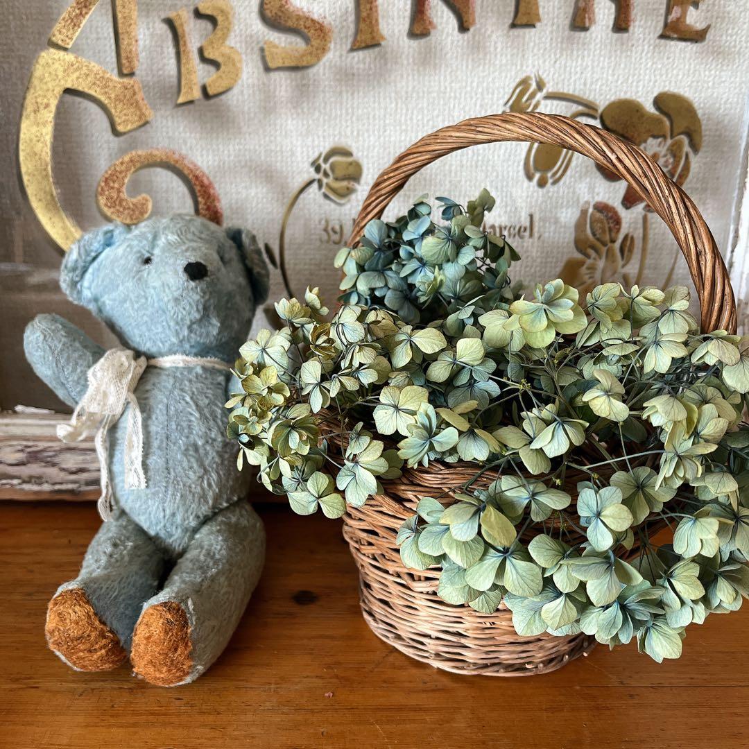 可愛い深めの手付きパニエ