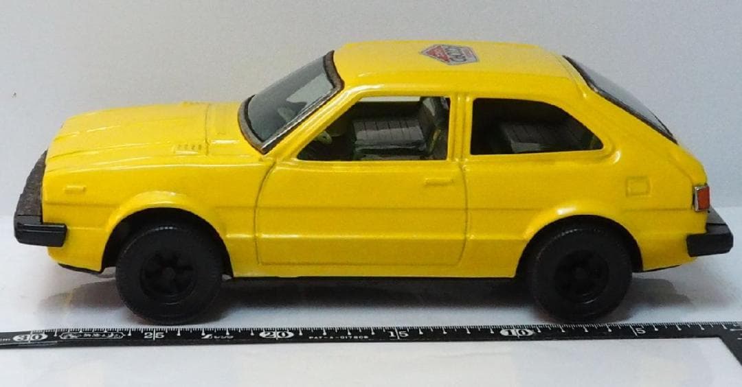 野村【ホンダ アコードCVCC黄イエロー フリクション】当時物ブリキ自動車 箱無