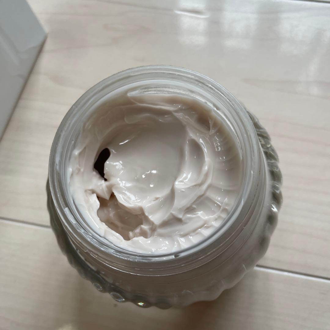 アニックグタール　トゥニュドゥソワレ　ボディクリーム