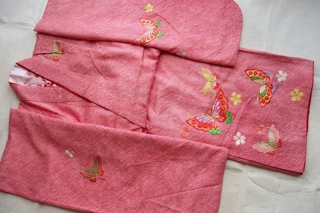 セット　総絞り　総刺繍　四つ身　七五三　着物　帯　長襦袢