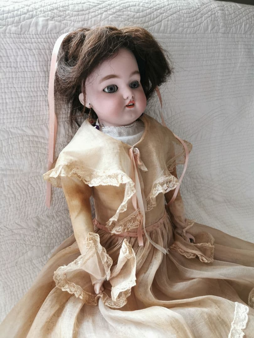 アンティーク ドイツ ビスクドール グレイッシュブルーアイ オーガンジードレス