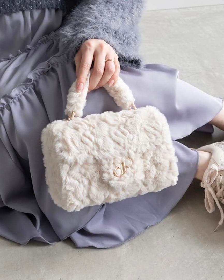 RANDA 2WAY モノグラムパーツファーバッグ