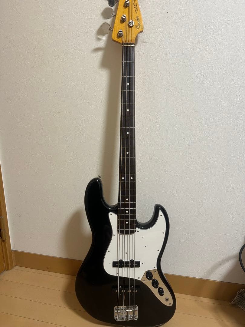 Fender Jazz Bass ブラック　Qシリアル