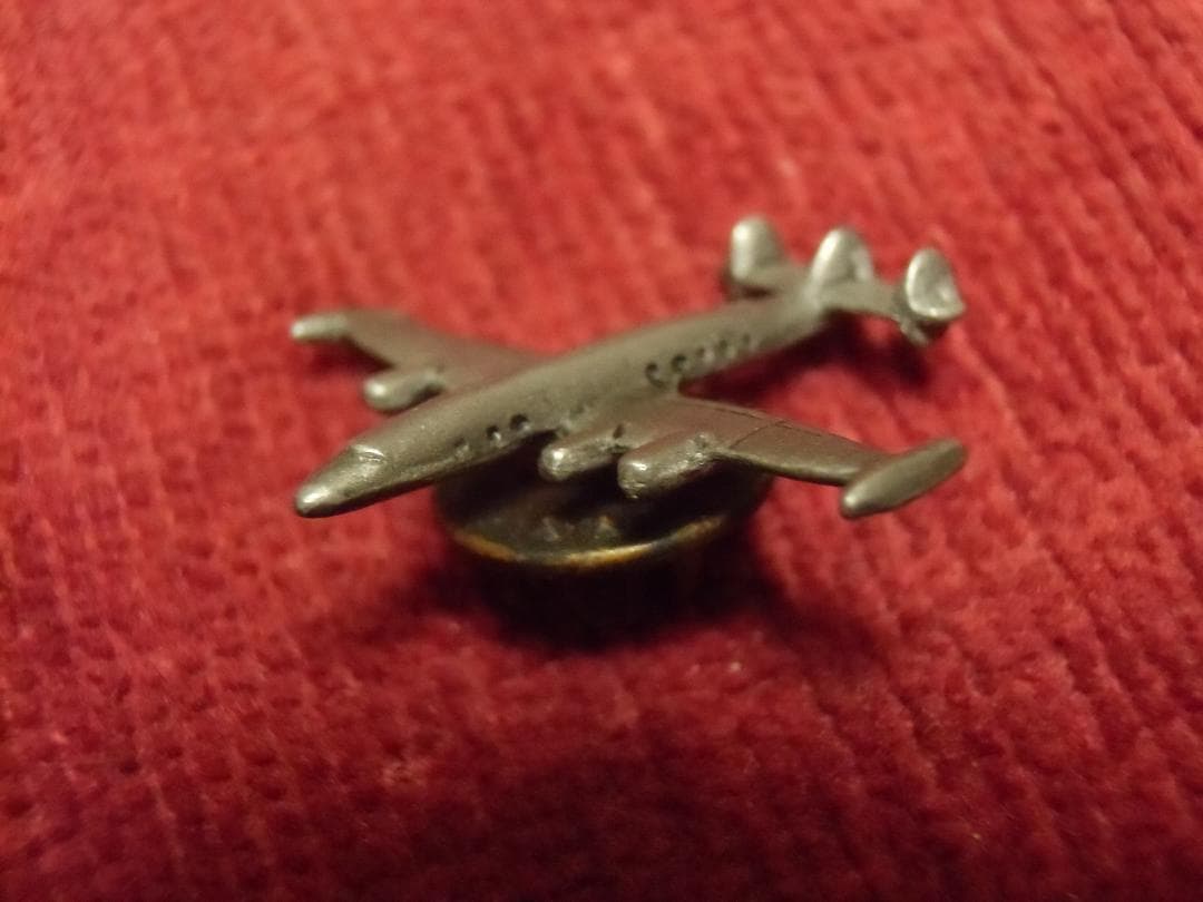 ★アメリカ空軍＊戦闘機バッジ（実物）